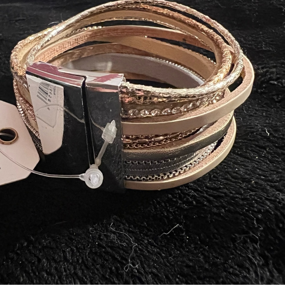 NWT altar’d state Leather Layer Cuff Bracelet Mixed Media Magnetic Close Bangle - Picture 4 of 5